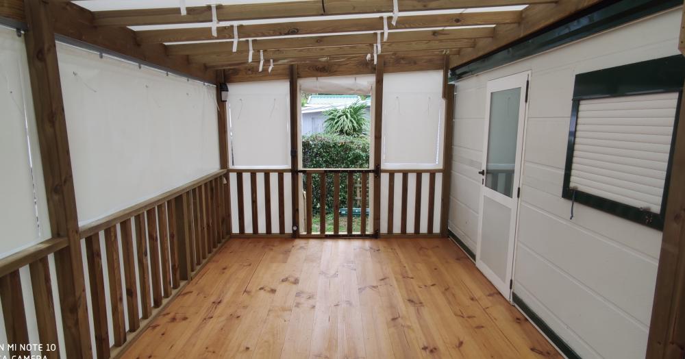 Véranda et terrasse en bois